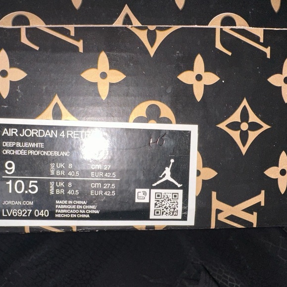 Air Jordan 4 Louis Vuitton - Picture 6 of 6